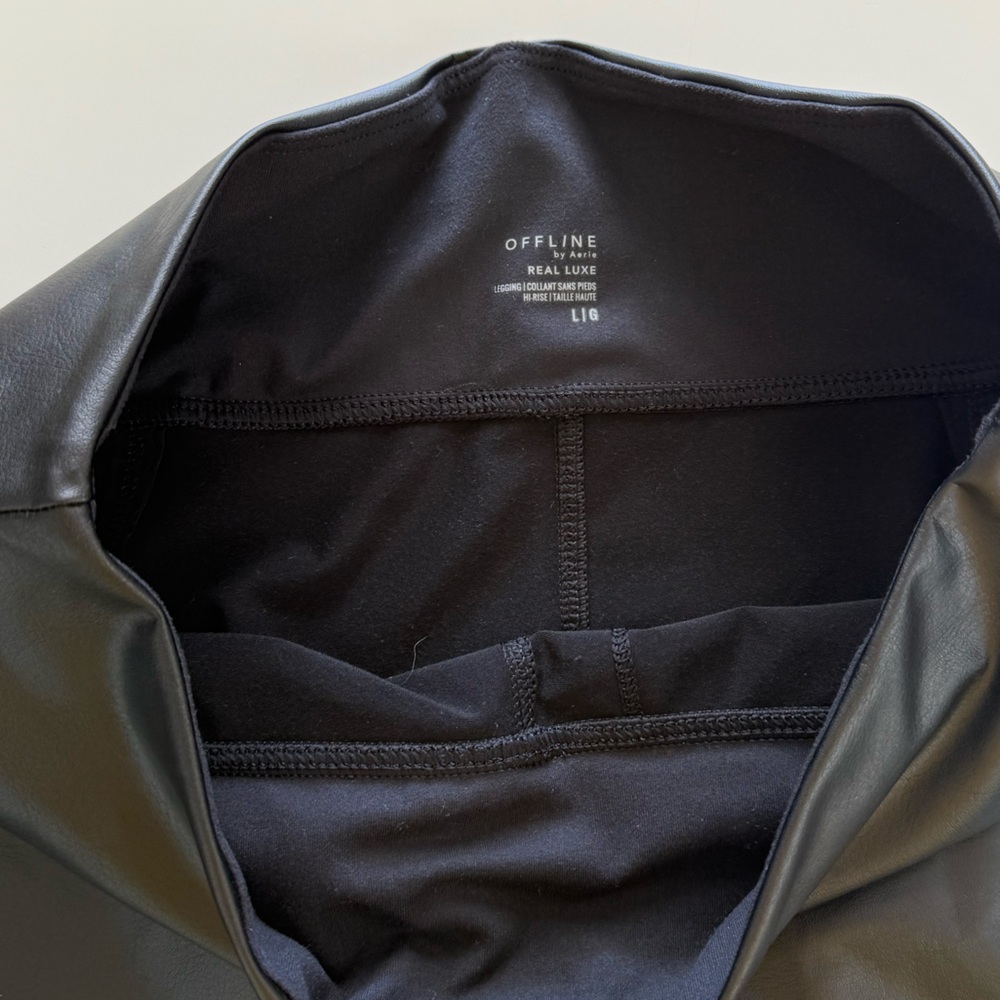 Offline by Aerie Real Luxe faux leather leggings L - Picture 4 of 4